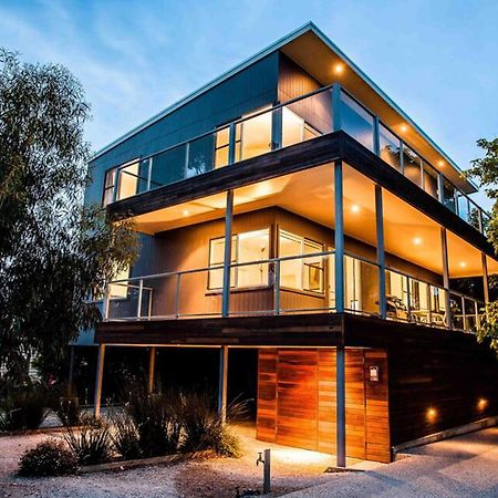 Point Lonsdale Holiday Apartments (Adults Only) Куинсклиф Екстериор снимка