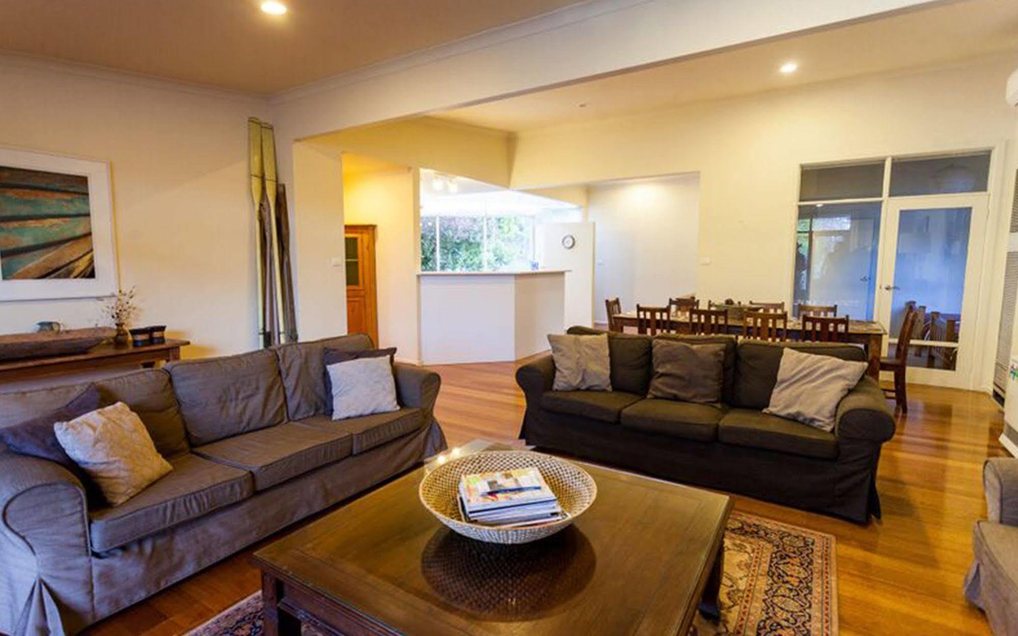 Point Lonsdale Holiday Apartments (Adults Only) Куинсклиф Екстериор снимка